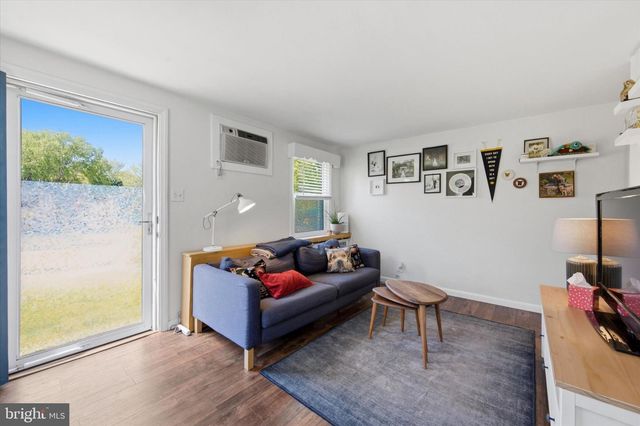 702 HOOD RD, Swarthmore, PA 19081