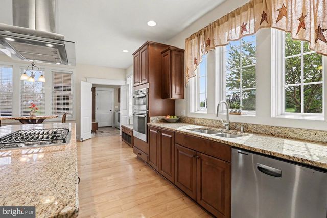 20 PEYTON DR, Carlisle, PA 17015