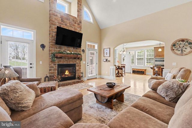 20 PEYTON DR, Carlisle, PA 17015