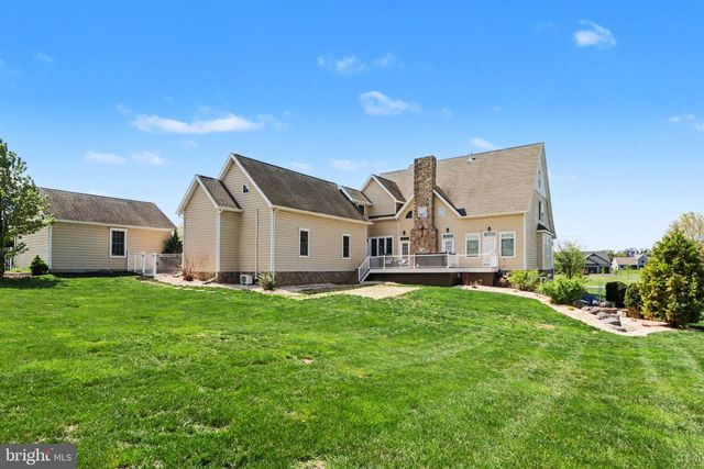 20 PEYTON DR, Carlisle, PA 17015