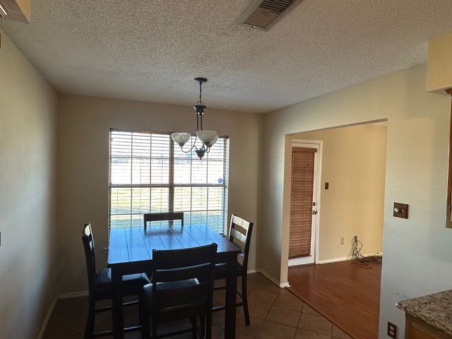 200 Brook Circle, Krum, TX 76249