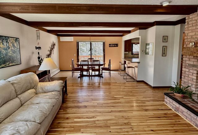 4210 Bay View Point, Traverse City, MI 49684