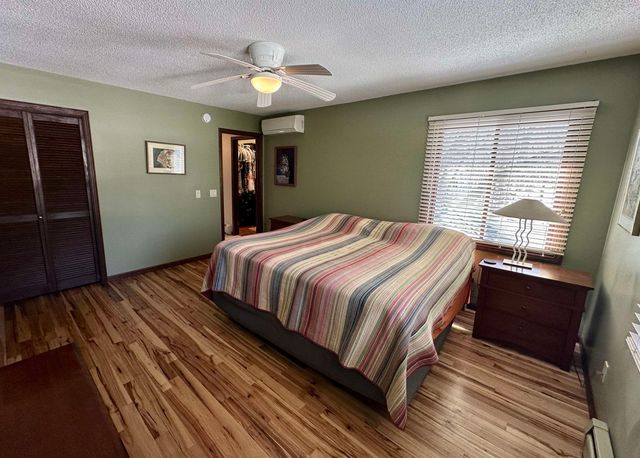 4210 Bay View Point, Traverse City, MI 49684