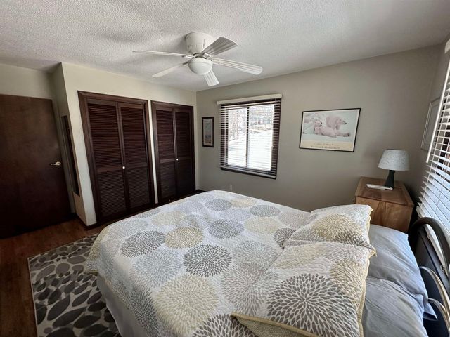 4210 Bay View Point, Traverse City, MI 49684