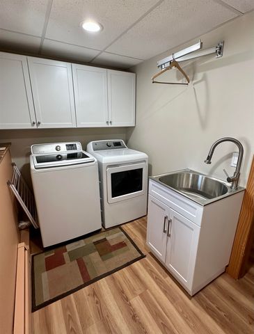 4210 Bay View Point, Traverse City, MI 49684