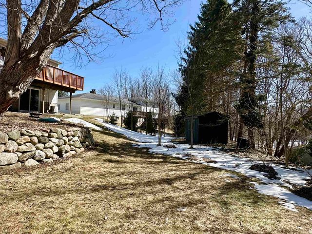 4210 Bay View Point, Traverse City, MI 49684
