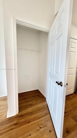 1203 Town Center Dr 419, Jupiter, FL 33458