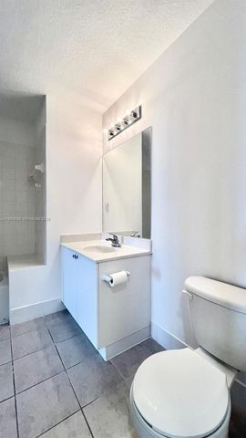 1203 Town Center Dr 419, Jupiter, FL 33458