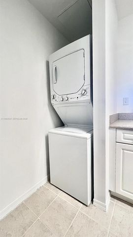 1203 Town Center Dr 419, Jupiter, FL 33458