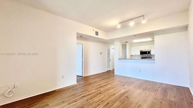 1203 Town Center Dr 419, Jupiter, FL 33458