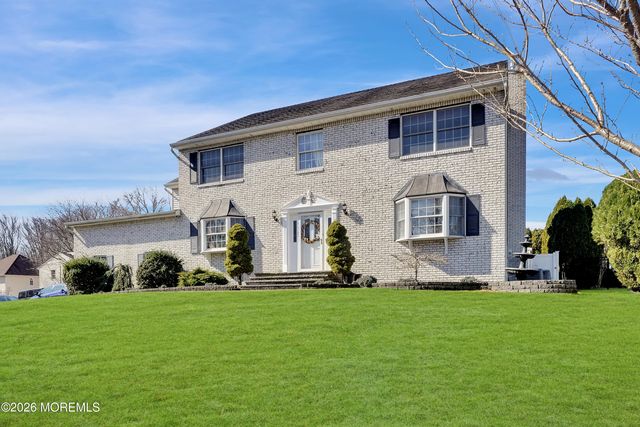 1630 Finderne Street, Oakhurst, NJ 07755