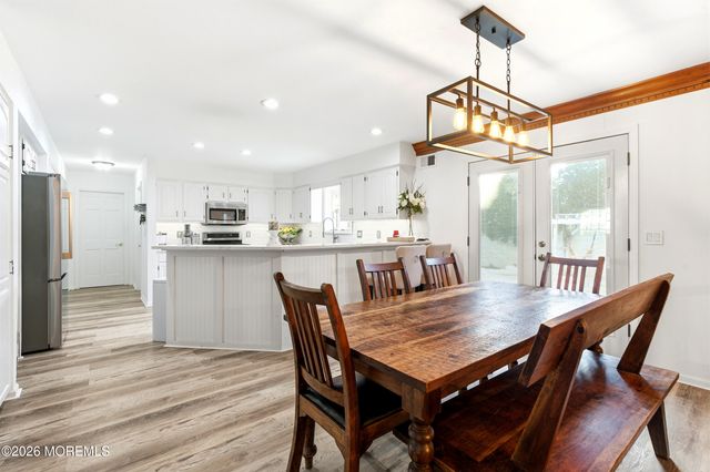 1630 Finderne Street, Oakhurst, NJ 07755