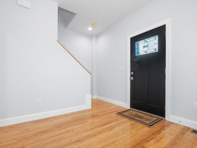 24 Tolman Street 1, Waltham, MA 02453