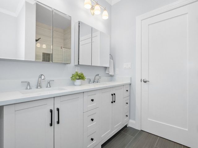 24 Tolman Street 1, Waltham, MA 02453