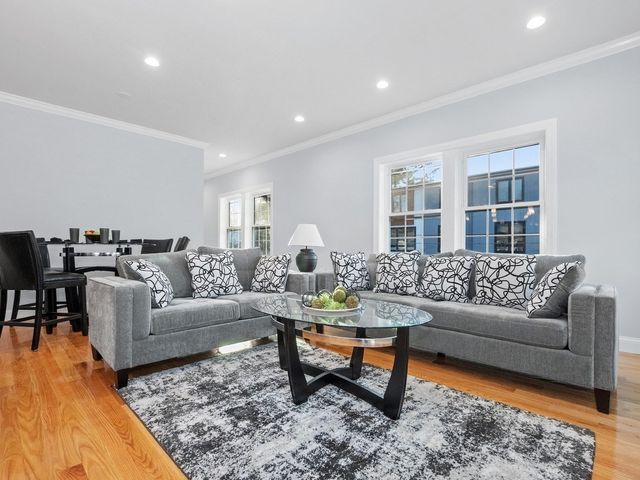 24 Tolman Street 1, Waltham, MA 02453