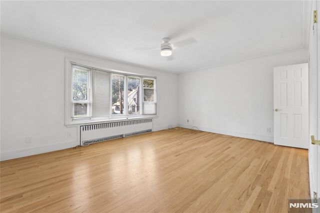 585 W Englewood Avenue, Teaneck, NJ 07666