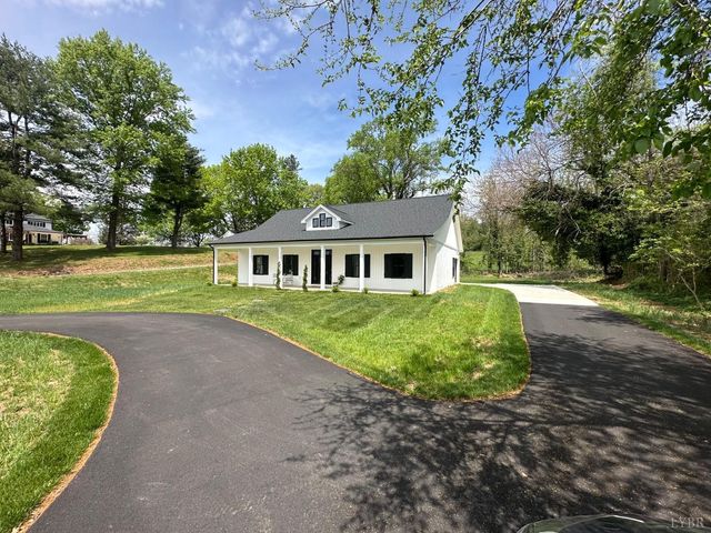 520 Raflo Place PL, Bedford, VA 24523