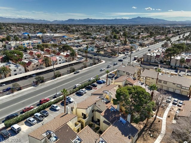 5047 Spencer Street B, Las Vegas, NV 89119