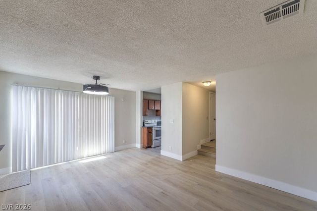 5047 Spencer Street B, Las Vegas, NV 89119