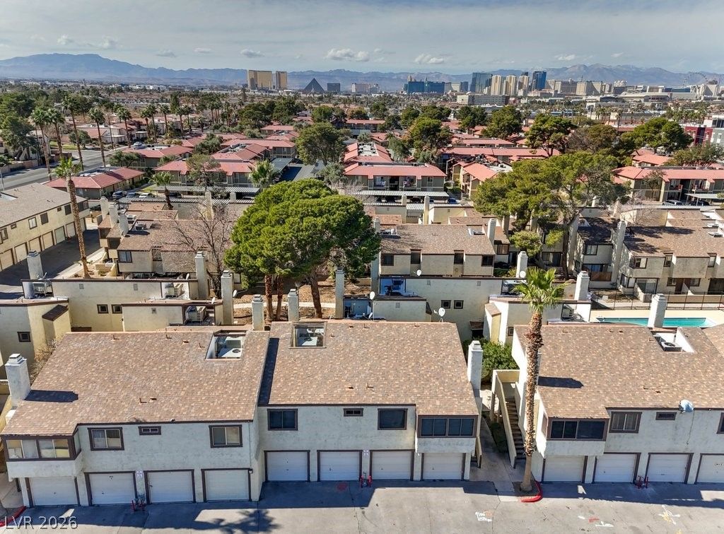 Image 22 of property listing at 5047 Spencer Street B, Las Vegas, NV 89119