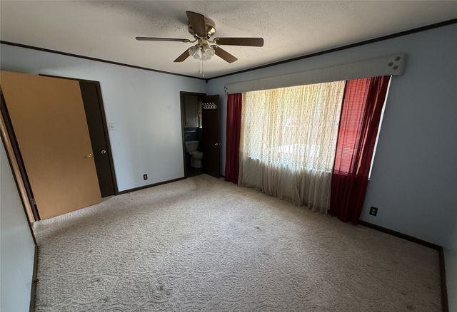 2015 E 5th Street, Tyler, TX 75701