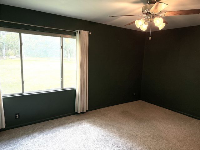 2015 E 5th Street, Tyler, TX 75701