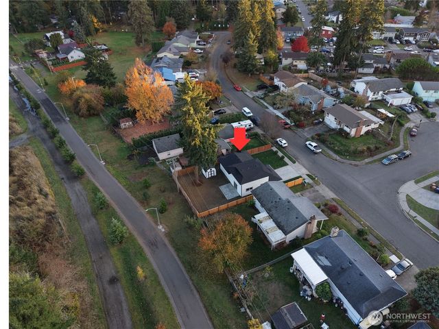 6651 E Grandview Avenue, Tacoma, WA 98404