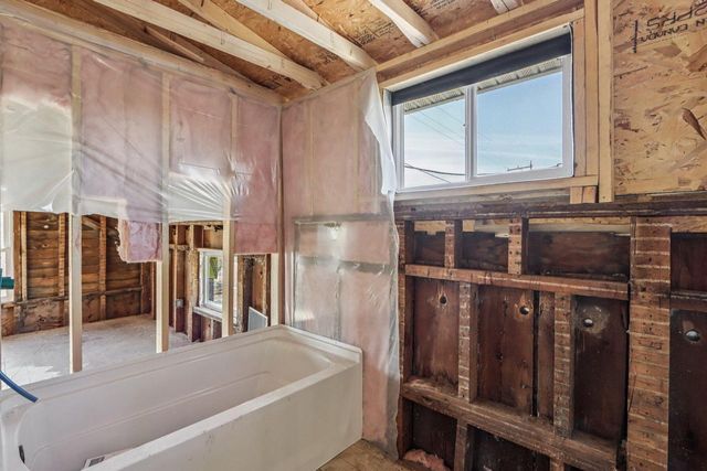 W6370 County Road A, Johnson Creek, WI 53038