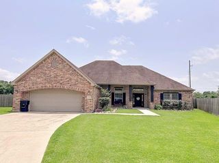 114 Wood Ridge Drive, Nederland, TX 77627