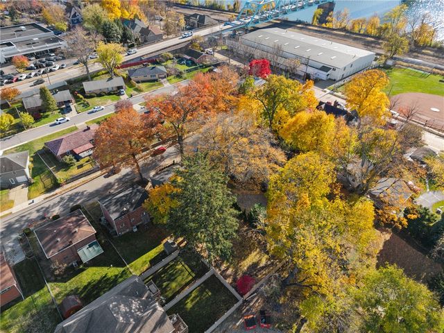 129 River Ave, Sewickley, PA 15143