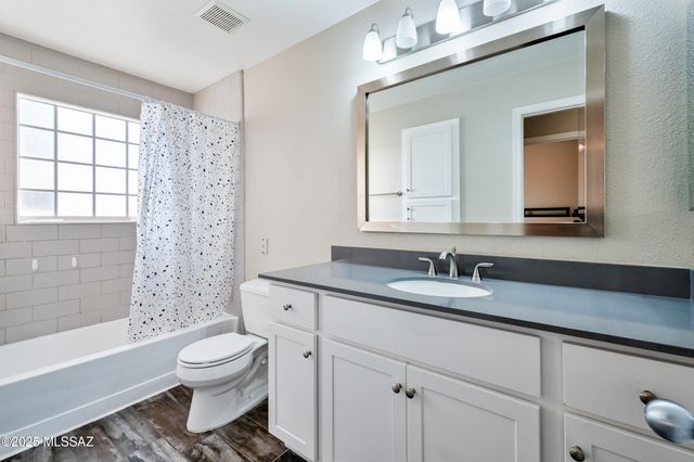 1500 E Pusch Wilderness Dr Unit 8204, Tucson, AZ 85737