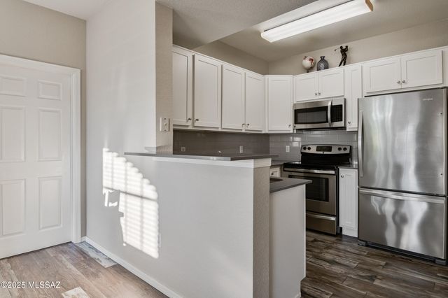 1500 E Pusch Wilderness Dr Unit 8204, Tucson, AZ 85737