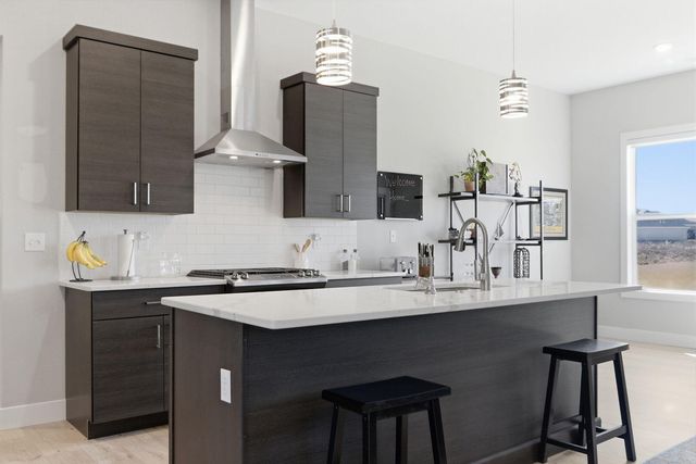 1009 SPYGLASS CT, Columbia, MO 65201