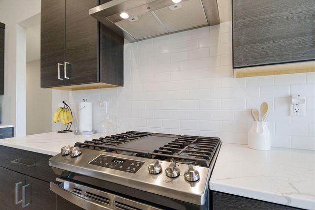 1009 SPYGLASS CT, Columbia, MO 65201