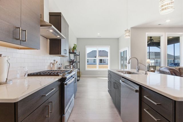 1009 SPYGLASS CT, Columbia, MO 65201