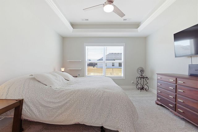 1009 SPYGLASS CT, Columbia, MO 65201