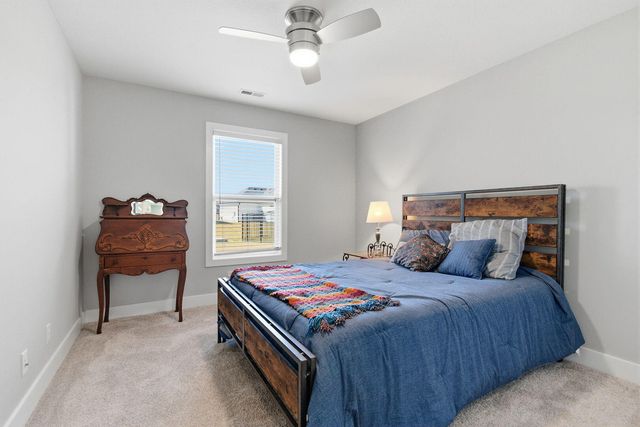 1009 SPYGLASS CT, Columbia, MO 65201