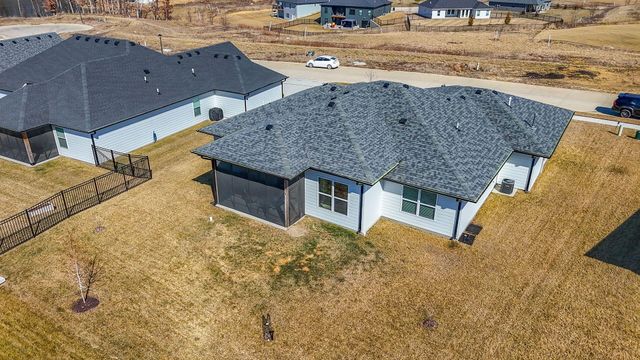 1009 SPYGLASS CT, Columbia, MO 65201