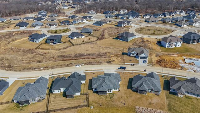 1009 SPYGLASS CT, Columbia, MO 65201