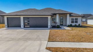 1009 SPYGLASS CT, Columbia, MO 65201