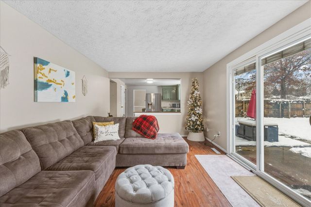 6456 Goldfinch Drive, Westerville, OH 43081