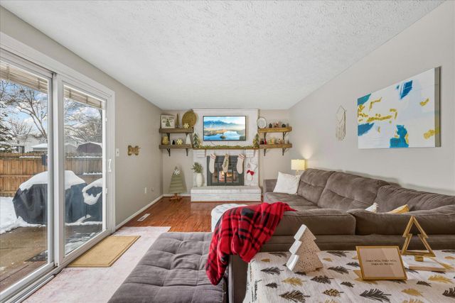 6456 Goldfinch Drive, Westerville, OH 43081