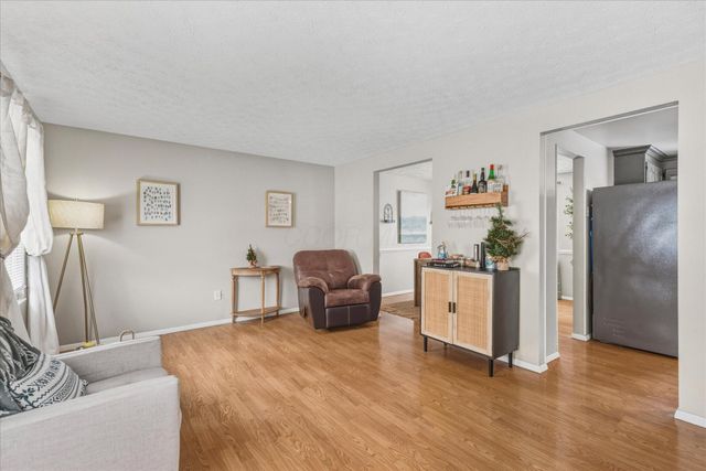 6456 Goldfinch Drive, Westerville, OH 43081