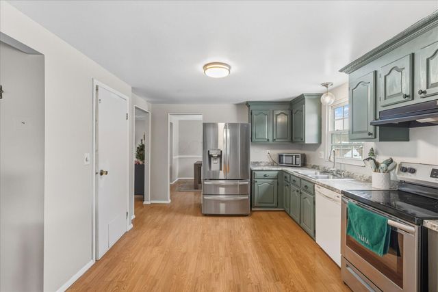 6456 Goldfinch Drive, Westerville, OH 43081