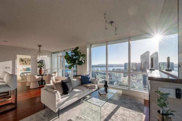 325 7Th 2304, San Diego, CA 92101