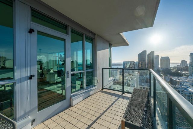 325 7Th 2304, San Diego, CA 92101