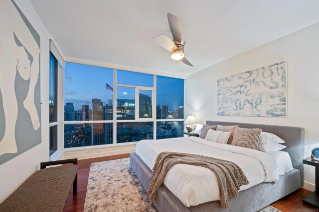 325 7Th 2304, San Diego, CA 92101