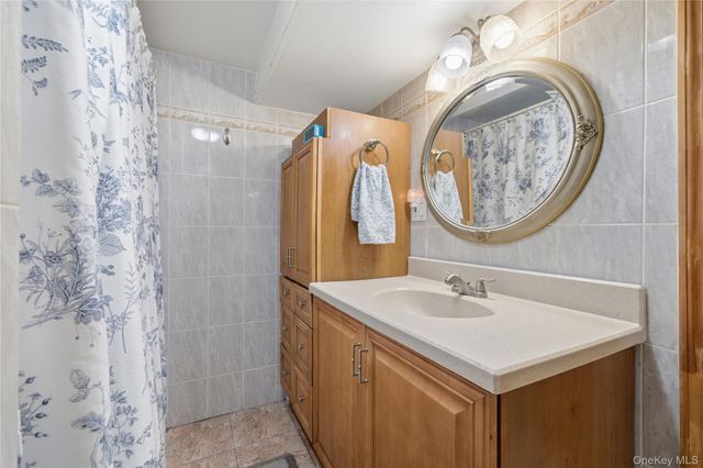963 70th Street, Brooklyn, NY 11228