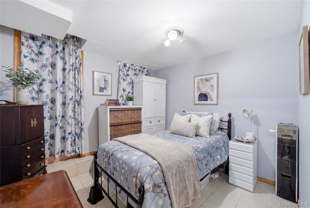 963 70th Street, Brooklyn, NY 11228