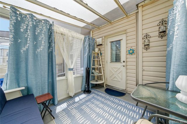 963 70th Street, Brooklyn, NY 11228